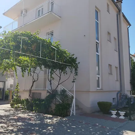 Tomislav Apartamento Vodice
