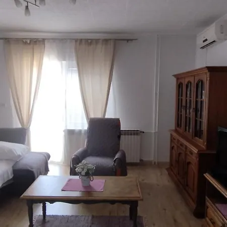 Tomislav Apartment