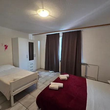 Apartment Tomislav *
