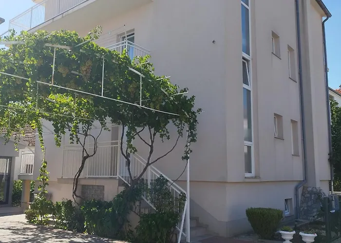 Tomislav Apartman Vodice